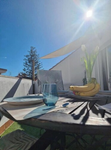 600m de la Playa, Terraza Soleada