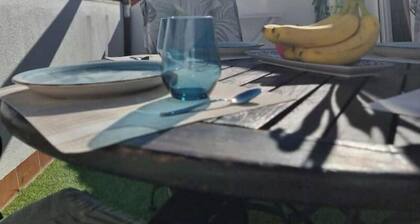600m de la Playa, Terraza Soleada