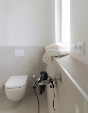 Haartrockner, Handtücher