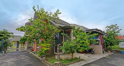 OYO 91955 Pondokan Cempaka