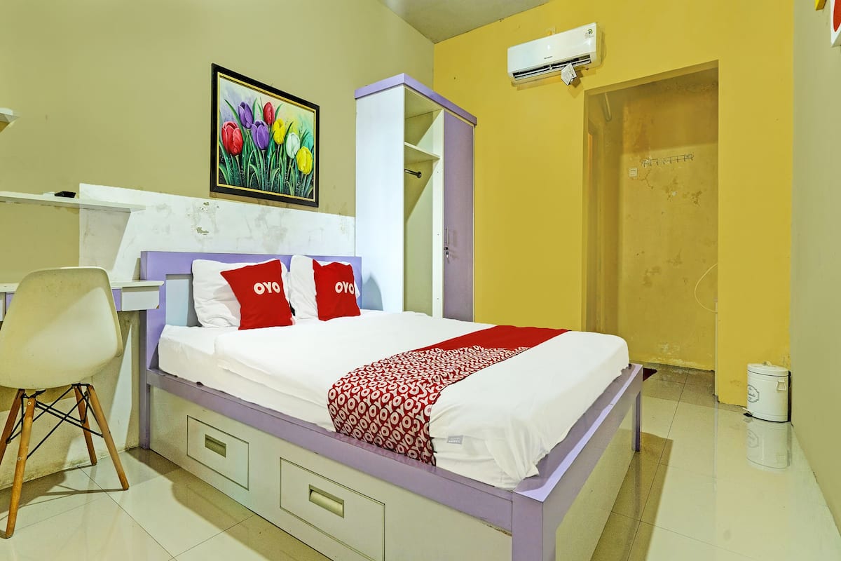 Deluxe Double Room | Free WiFi, bed sheets