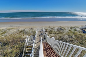 On the beach - Portals - Oceanfront Luxury Retreat on Topsail Island (North Topsail Beach)