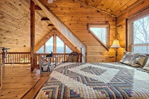 3 bedrooms, iron/ironing board, travel cot, free WiFi