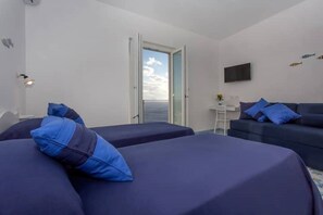 2 Schlafzimmer, Schreibtisch, schallisolierte Zimmer