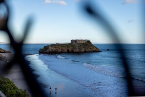 House - Caldey Bay Apartment - Lovely Sea Views (Tenby)