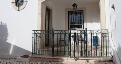Traditional Portuguese Village House - Casa Martins No.52