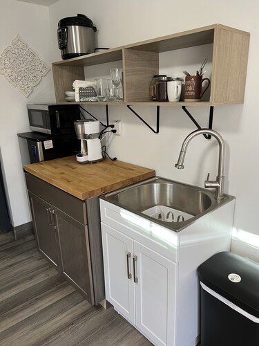 Conveniently located Studio apartment in Conover