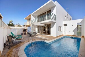 Pool - Lagos Beach Pool Villa Holiday Home with Private Pool, Wi-Fi and Air Conditioning (Lagos)