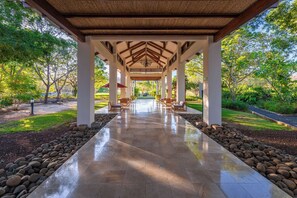 Property grounds - Reserva Conchal, Pool & Beach Club Access (Playa Conchal)