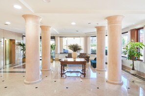 Lobby - Hotel Cyrano (Saronno)