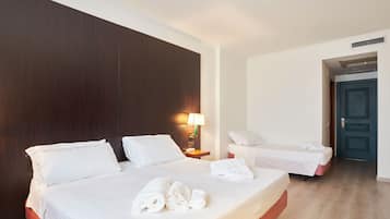 Dreibettzimmer