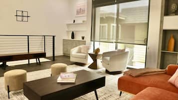 Televisión y oficina