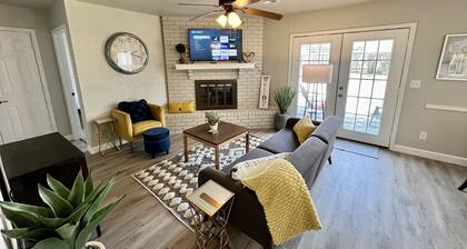 Comfortable 3-bedroom BA home with large backyard