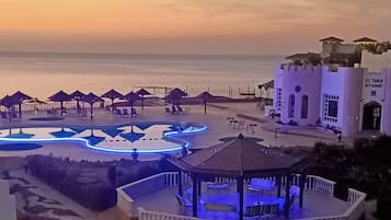 Sundeck