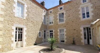 Modern apartment in the center of La Roche sur Yo