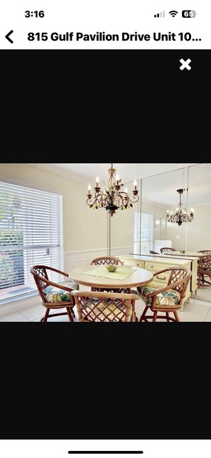 Dining - Immediate Availability!!
Naples, Vanderbilt Beach
January 2027 and February 2027 (Naples)