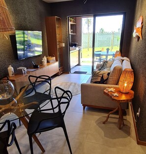 Apartment | Living area | Smart TV
