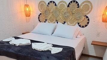 Apartment | 2 bedrooms, laptop workspace, free WiFi, bed sheets