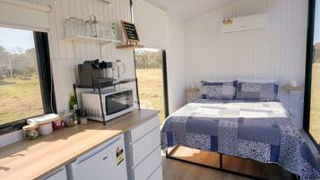 1 dormitorio y ropa de cama