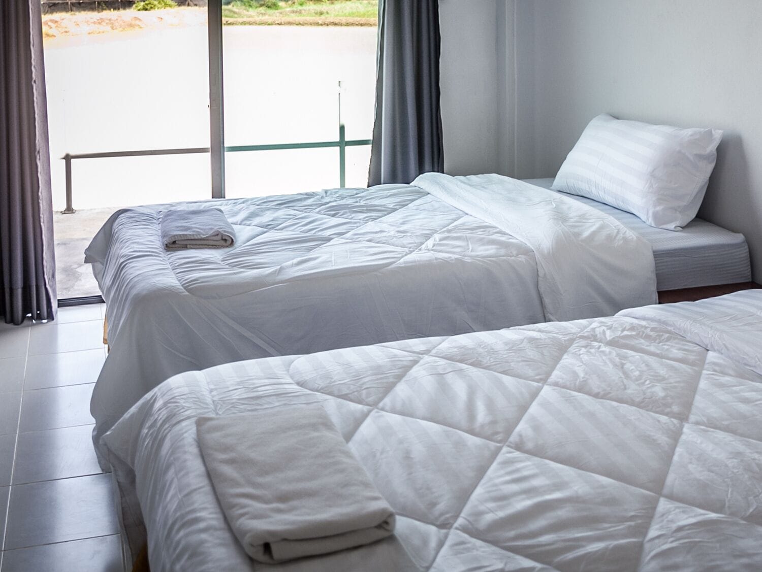 Standard Twin Room | Hypo-allergenic bedding, blackout drapes, soundproofing, free WiFi