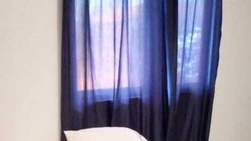 Phòng, 1 giường cỡ queen | Truy cập Internet không dây miễn phí