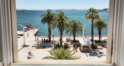 Palms Promenade Luxury Rooms