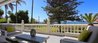 VILLA DEL MAR 'Boutique Beach-House' 11PAX