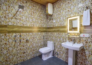 Bathroom - Chail Cabana by Dumnu Homes (Shimla)