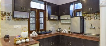 Chail Cabana by Dumnu Homes