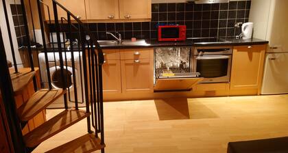 Fully Detached Cottage House Loddington Kettering