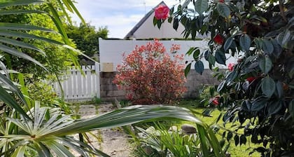 Ty Moutik: walk to the beaches and village
