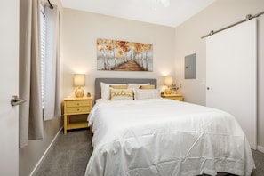 1 chambre, fer et planche à repasser, Wi-Fi gratuit, draps fournis