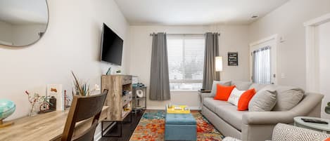 Smart TV, fireplace, video games, DVD player