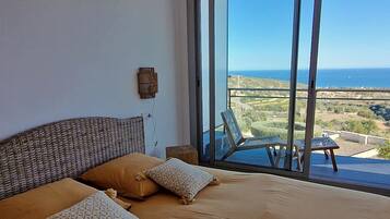 2 chambres, lit parapluie, Wi-Fi gratuit, draps fournis