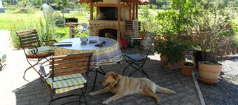 Former farm, very quiet location, lots of space