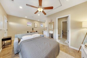 1 室のベッドルーム、アイロン / アイロン台、WiFi、ベッドシーツ