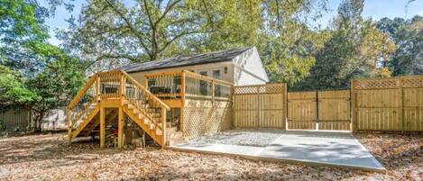 المنشأة من الخارج