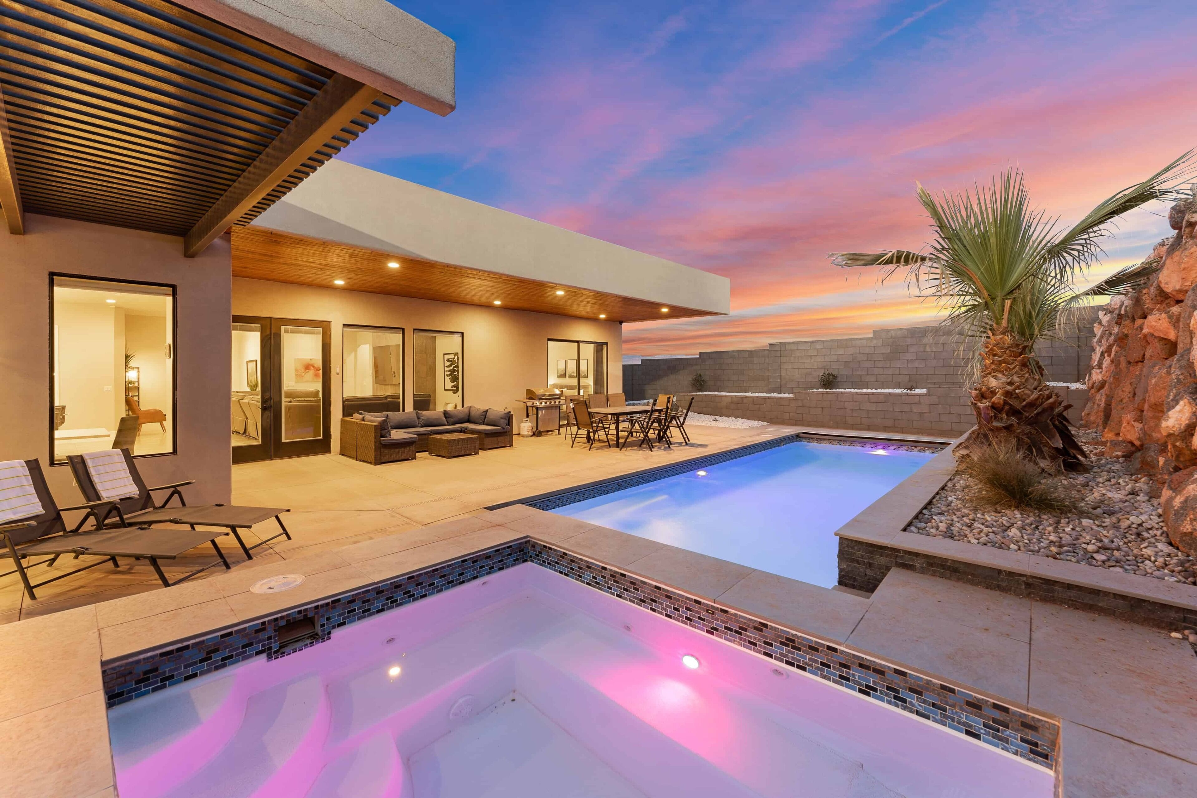 Slice of Paradise: Pool, Hot Tub, Playstation, Bbq