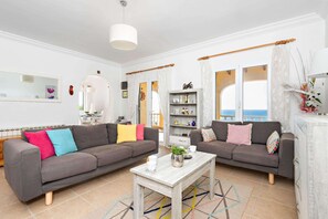 Smart TV, DVD player