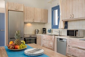 Fridge, microwave, dishwasher, coffee/tea maker - Cielo - Two Bedroom Villa, Sleeps 4 (Tsoukalades)