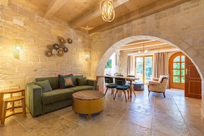Smart TV - The Architect's House (Crete)