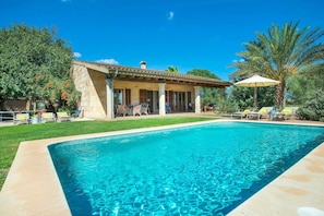 Pool - Sa Rota Nova - Three Bedroom Villa, Sleeps 6 (Mallorca)