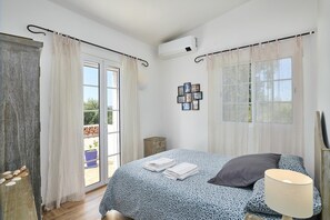 3 dormitorios, tabla de planchar con plancha, wifi y ropa de cama
