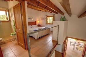1 chambre, fer et planche Ă repasser, Wi-Fi, draps fournis