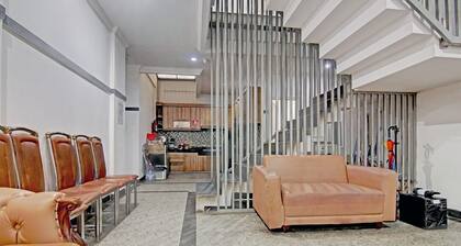 Capital O 90432 Family Residence Near SCBD, Ciwalk, Mall Casablanca