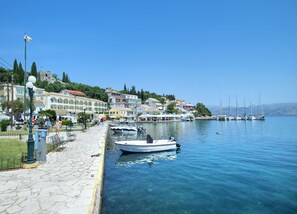 Marina - Filio - Two Bedroom Villa, Sleeps 4 (Acharavi)