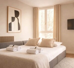 2 bedrooms, iron/ironing board, WiFi, bed sheets - Spacious family flat with elevator access - Paris (Paris)