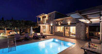 Dioni - Three Bedroom Villa, Sleeps 6