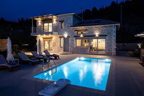 Pool - Mirto - Three Bedroom Villa, Sleeps 6 (Tsoukalades)
