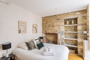 1 Schlafzimmer, Bügeleisen/Bügelbrett, kostenloses WLAN, Bettwäsche